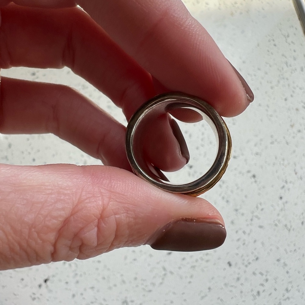 Silpada Elegant Silver and Gold Hammered Ring - Picture 5 of 7